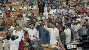 DUCSU Polls: Chhatra Shibir wins 23 out of 28 posts