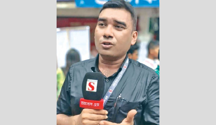Journo dies while covering election
