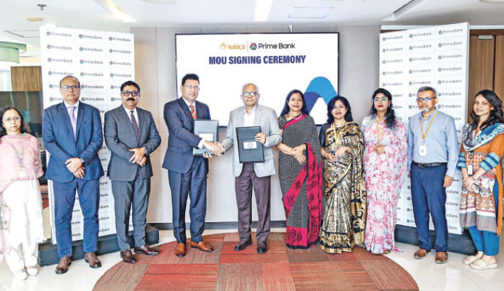 Prime Bank partners with icddr,b to strengthen lifesaving TB interventions in Sylhet. Under the MoU, Prime Bank will provide funding support for the continuation of TB screening and treatment services at icddr,b’s Sylhet TB Screening and Treatment Centre (TBSTC) for one year. Hassan O Rashid, CEO of Prime Bank, and Dr Tahmeed Ahmed, executive director of icddr,b, signed the agreement. Photo: Courtesy