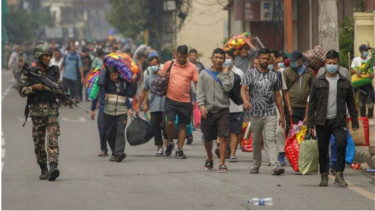 Nepal recaptures 200 prisoners, thousands still on the run