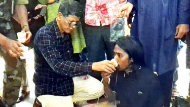 VC breaks hunger strike of 9 CU students after 52 hours