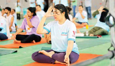 ‘Yoga Bashundhara’ kicks off to promote healthier community