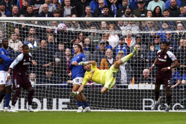 Emery hails ‘fantastic’ Martinez comeback for Villa