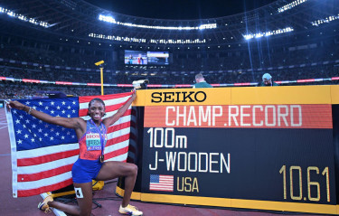 Jefferson-Wooden and Oblique Seville win 100s