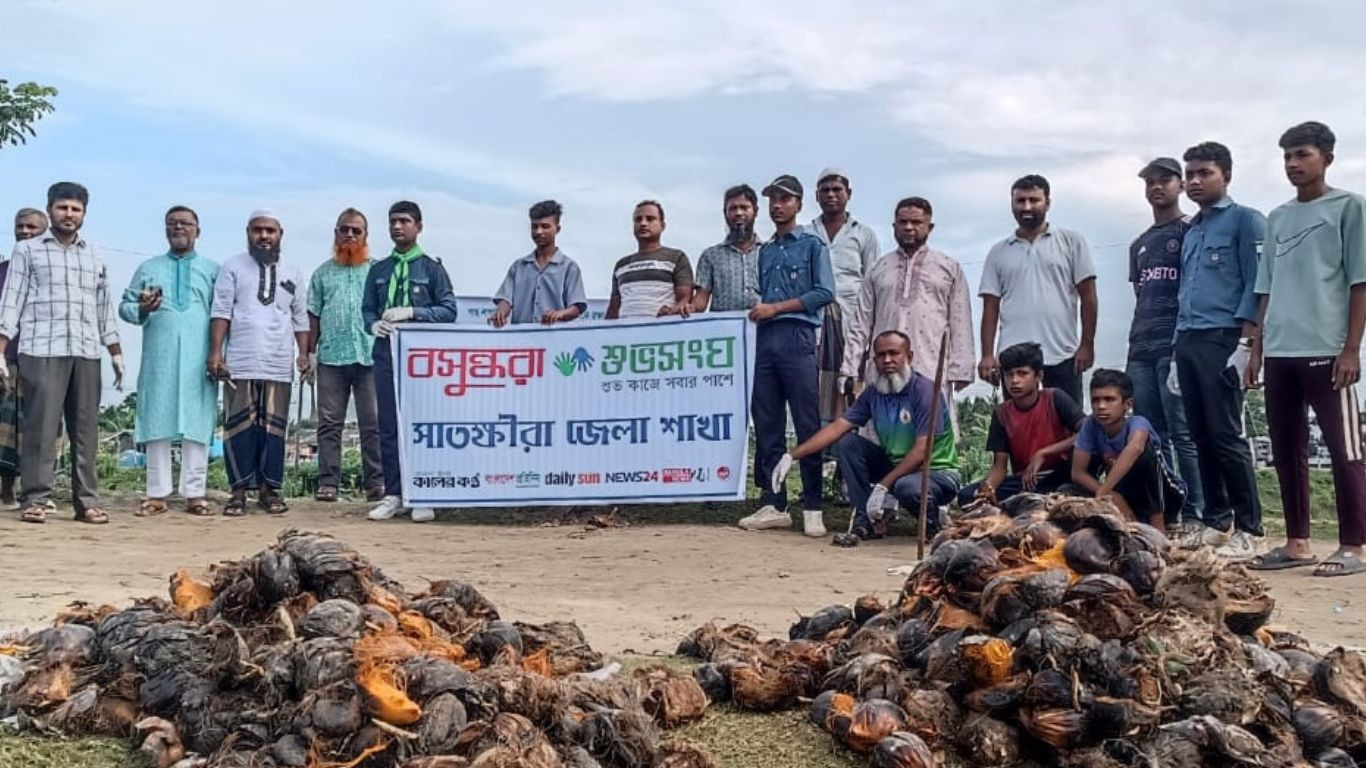 Bashundhara Shuvosangho plants 300 palm seeds on Betna riverbank in Satkhira