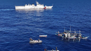 China calls on US to stop sowing discord over South China Sea