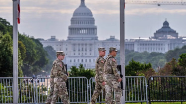 Trump threatens to call nat’l emergency in Washington over Ice co-op