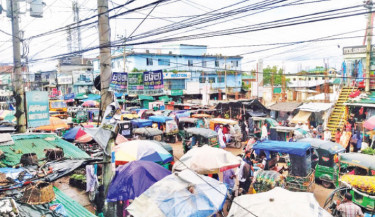 Illegal parking, encroachments choke Ukhiya roads in Cox’s Bazar