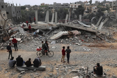 Israel launches ground assault on Gaza City