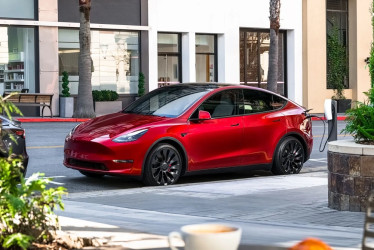 US probing Tesla over risks of children getting trapped in cars