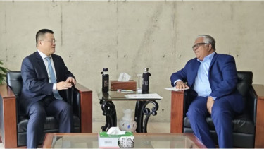 Chinese envoy Yao meets with Foreign Secretary Asad