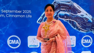Parveen Mahmud wins lifetime women leadership award