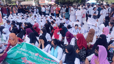 Polytechnic students lift Satrasta blockade