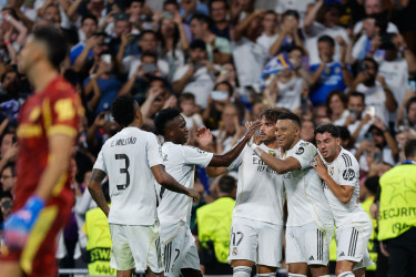 Arsenal, Real Madrid win Champions League openers, Juve snatch dramatic draw