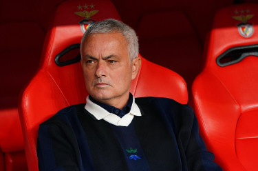 Benfica sack Lage after shock defeat, Mourinho next?