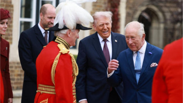 Trump greeted by royals on UK state visit