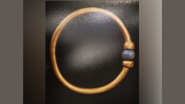 Egypt says 3,000-year-old gold bracelet missing from museum