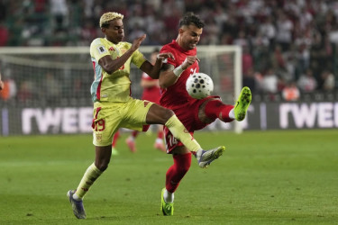 Injured Yamal to miss Barcelona’s Champions League opener