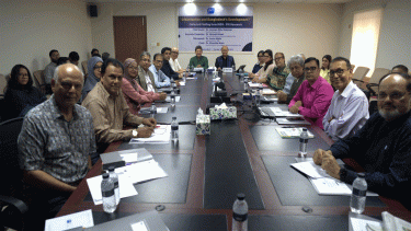 Experts for decentralised urban development in Bangladesh