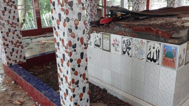 Case filed against 2,200 after shrine attacks in Cumilla