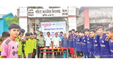 Anti-drug football match held in Paikgasa