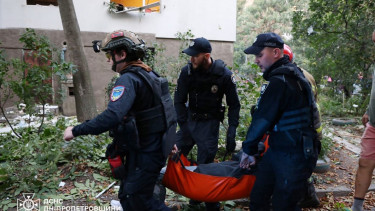Russian missile and drone barrage kills 3, wounds dozens
