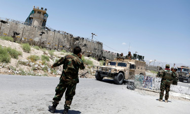 Trump says 'bad things' will happen if Afghanistan does not return Bagram air base