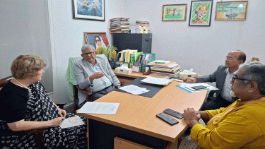 Democracy International chief of party meets Fakhrul