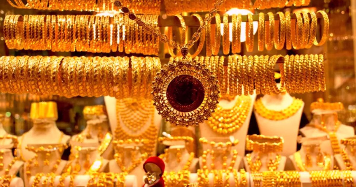 Gold price hits record high of Tk1.91 lakh per bhori