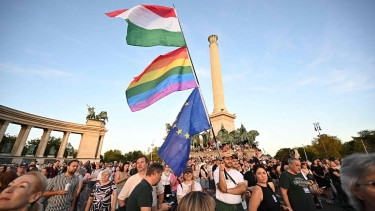 Tens of thousands rally against Hungary PM Orban's media spending