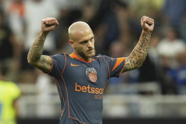 Inter bounces back from consecutive losses with 2-1 win over Sassuolo