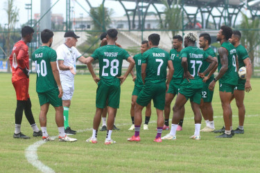 Kings begin title defence against Fortis