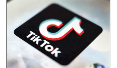 Trump reveals Murdochs and Dell likely to take part in TikTok deal