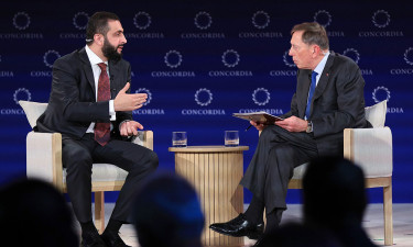 Syrian President al-Sharaa sits down with US general who arrested him