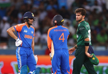 Pakistan's Shaheen sends warning as third India clash looms