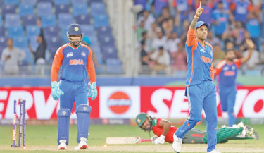 India crush Bangladesh to reach Asia Cup final