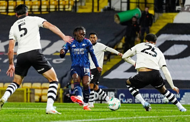 Eze scores first Arsenal goal, Man City, Tottenham and Newcastle also advance