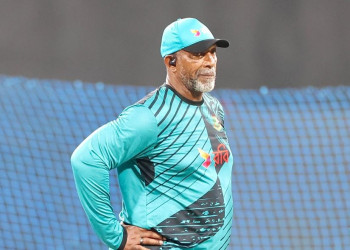 Simmons laments Litton’s absence and key dropped catches