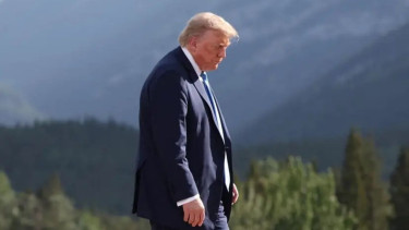 Why Nobel experts aren't betting on Trump for this year's Peace Prize