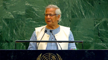 Prof Yunus seeks a future without autocrats, safeguarding power for people