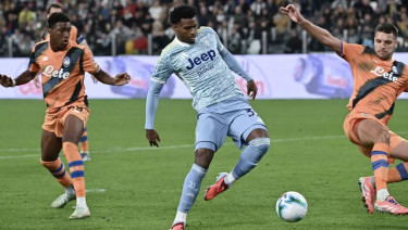 Juve miss out on Serie A summmit, Inter see off Cagliari