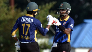 Dhaka go top, Khulna break duck
