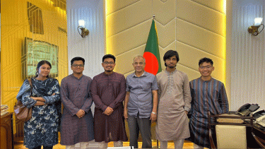 DUCSU leaders meet home adviser, urge security during Durga Puja