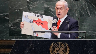 Netanyahu says Israel working on ceasefire plan on eve of Trump meeting