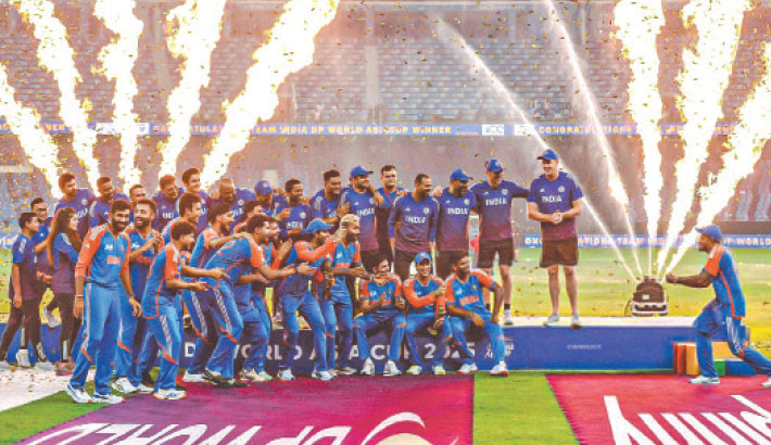 India, Pakistan trade barbs after Asia Cup trophy debacle
