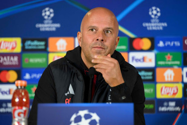 Slot challenges Liverpool players to 'give their all' against Galatasaray