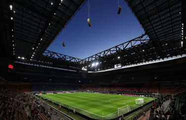 San Siro on course for demolition after sale to Inter and AC Milan approved