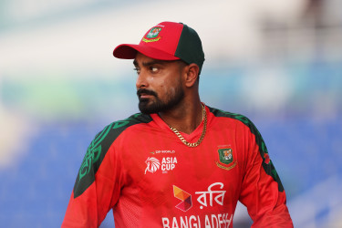 Litton vows to repay fans soon, apologizes after Asia Cup exit