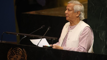 Yunus demands pressure on Myanmar to end Rohingya crisis
