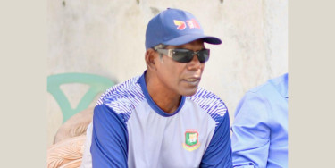 Women's team coach Imran suffers minor stroke, discharged from hospital